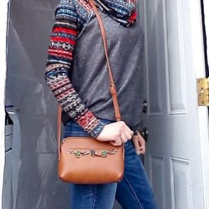 UniversalThreads crossbody bag